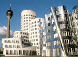 gehry_turmweb.jpg